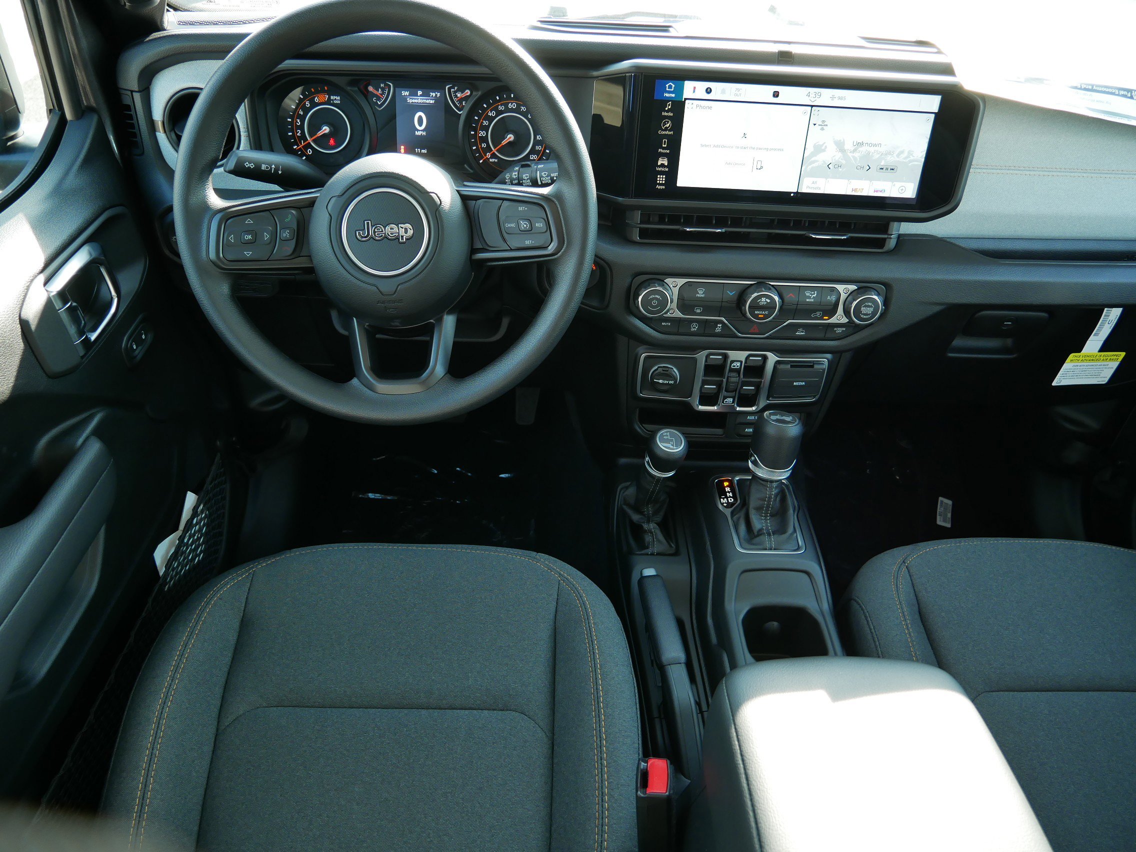 2025 Jeep Wrangler Sport photo 13