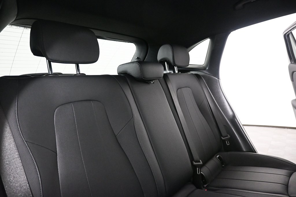 2025 Mercedes Benz GLA 250 photo 18