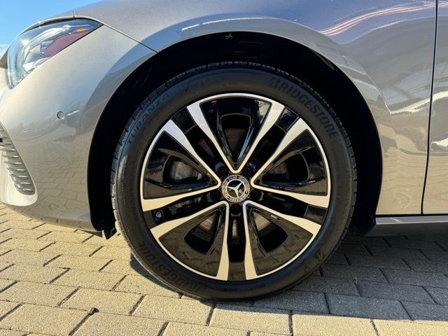 2024 Mercedes Benz CLA 250 photo 34
