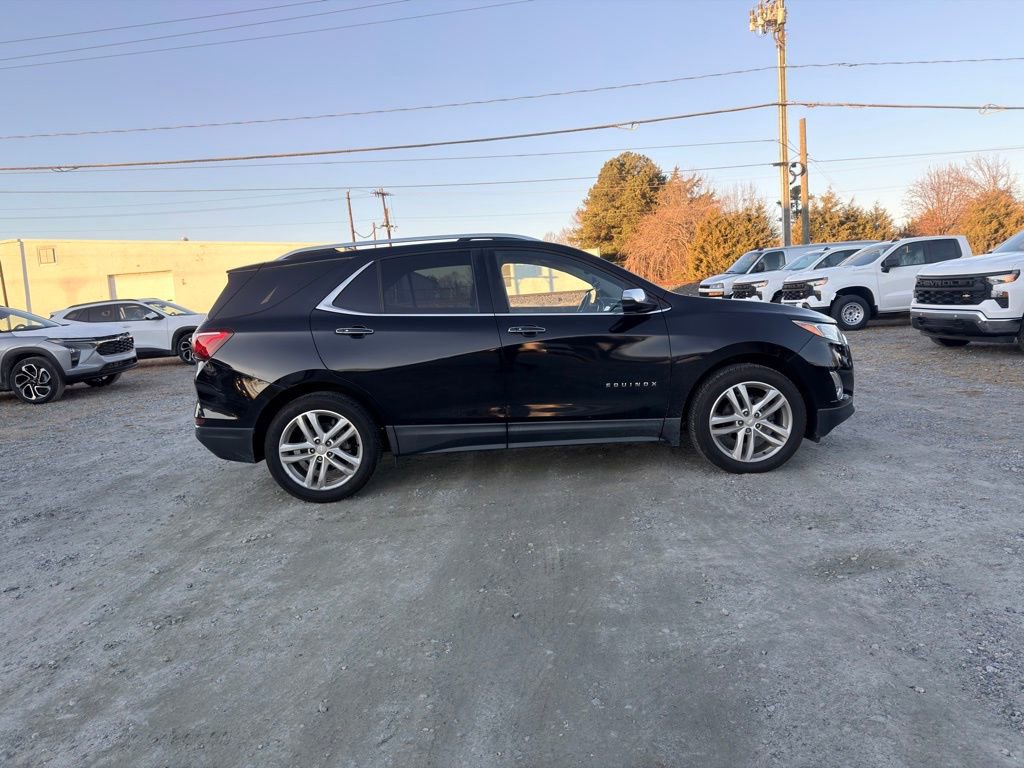 Used 2018 Chevrolet Equinox Premier with VIN 3GNAXMEV6JL129934 for sale in Kernersville, NC