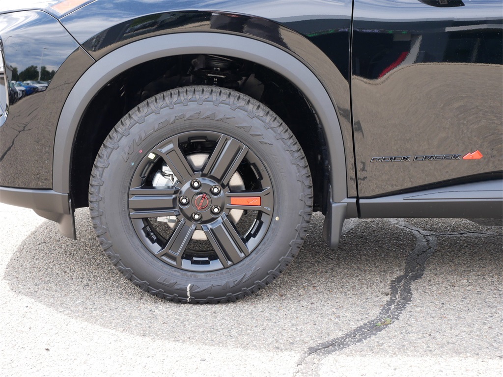 2026 Nissan Rogue AWD photo 2