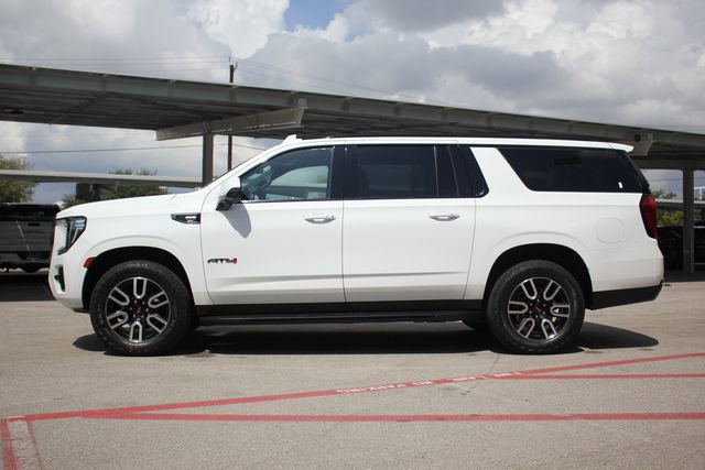 2024 Gmc Yukon XL AT4 photo 3