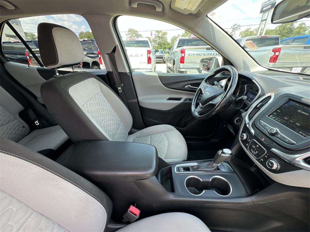 2019 Chevrolet Equinox LT photo 16