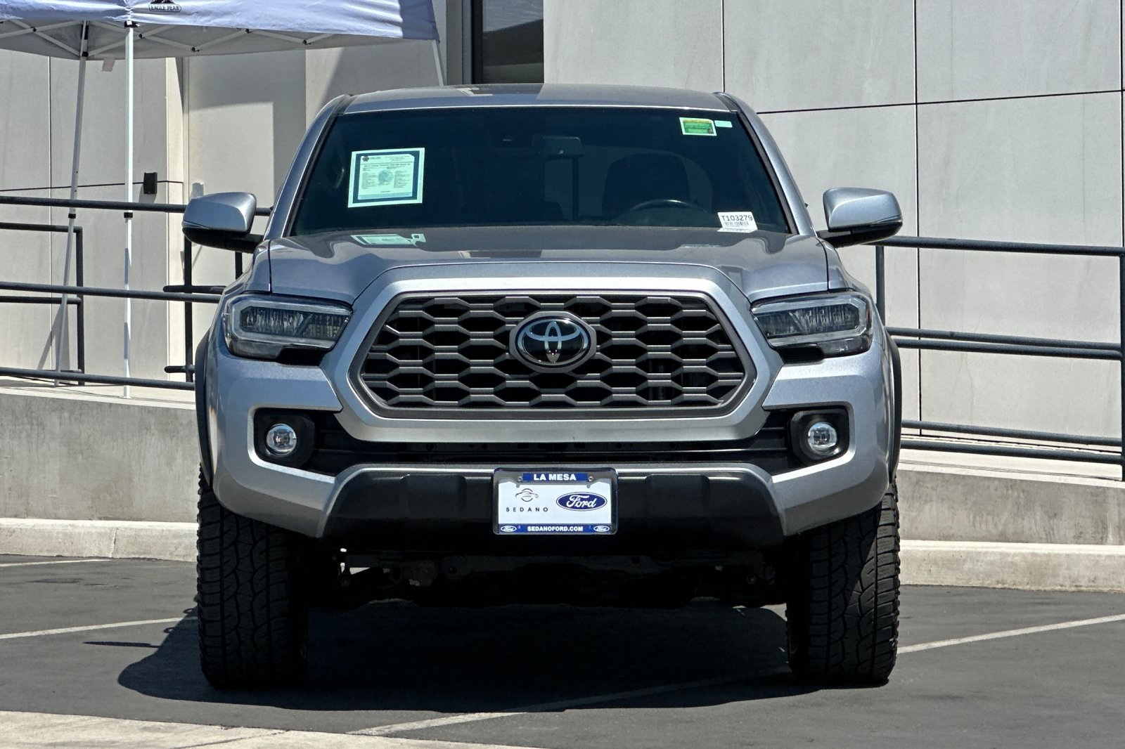 2022 Toyota Tacoma TRD Off-Road V6 photo 8