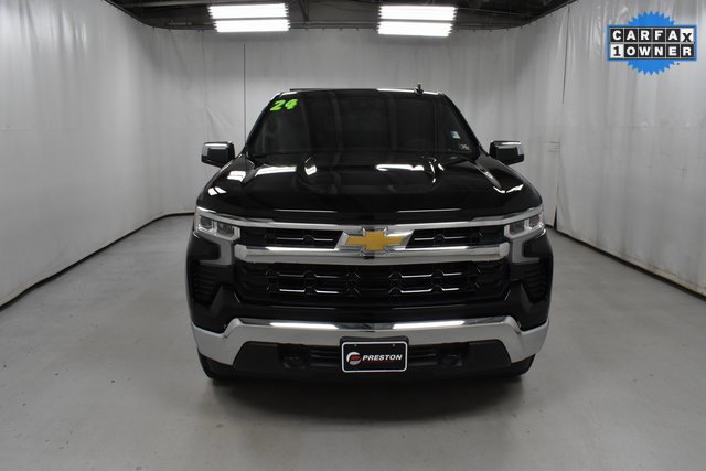 2024 Chevrolet Silverado 1500 LT photo 3