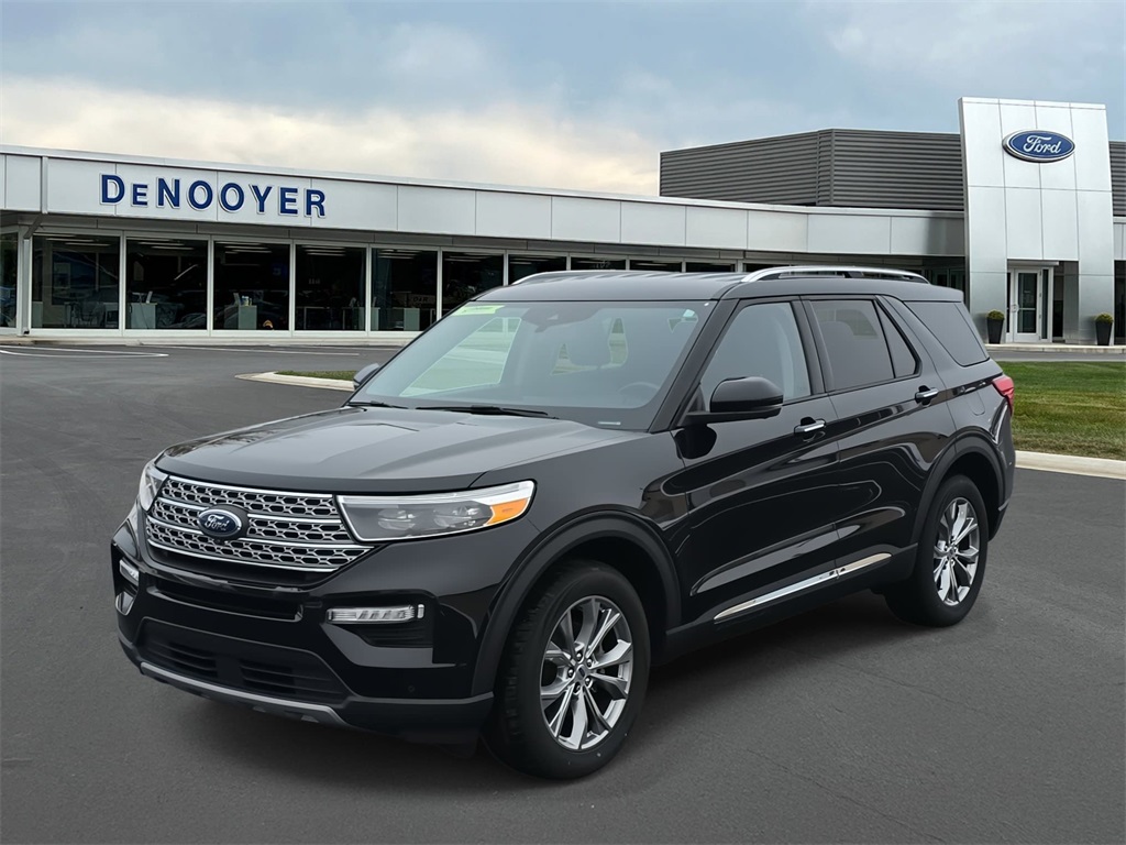 2021 Ford Explorer Limited's photo