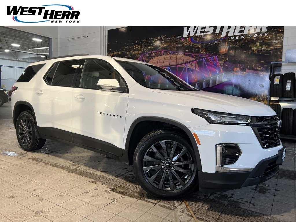 2023 Chevrolet Traverse RS's photo