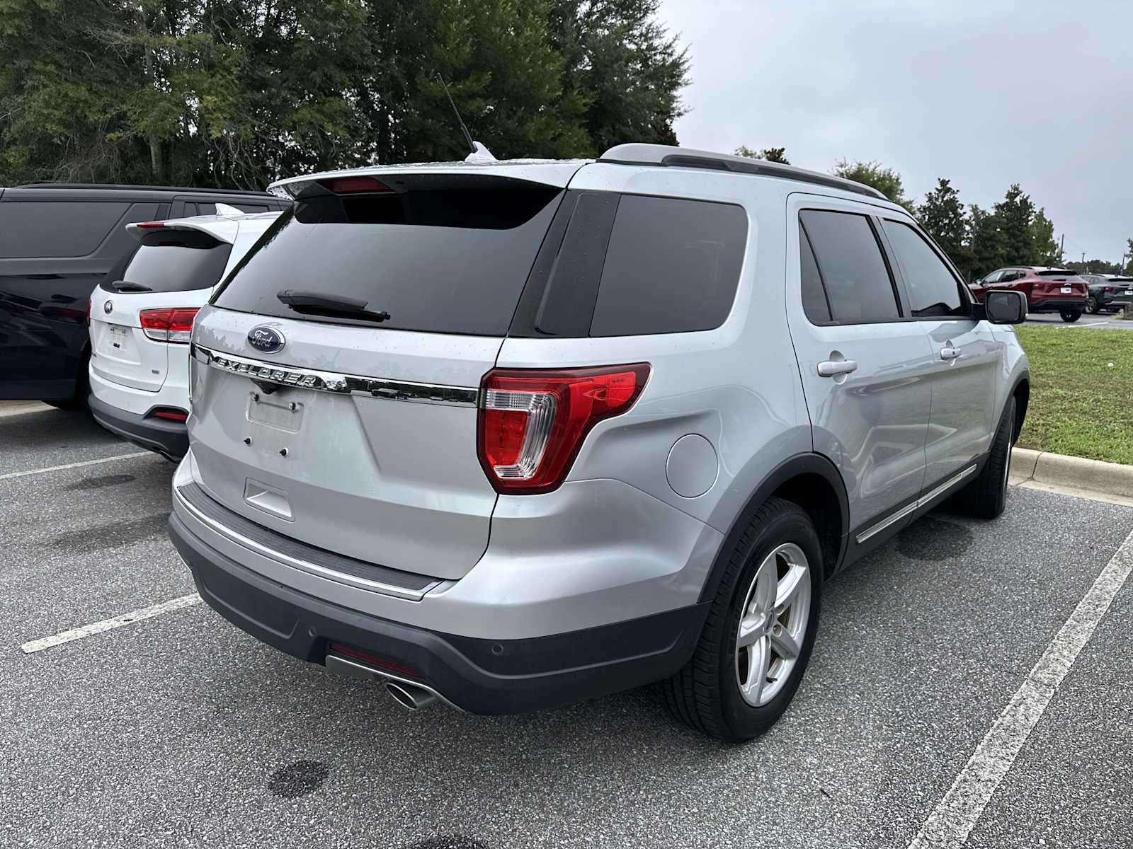 2018 Ford Explorer XLT photo 4