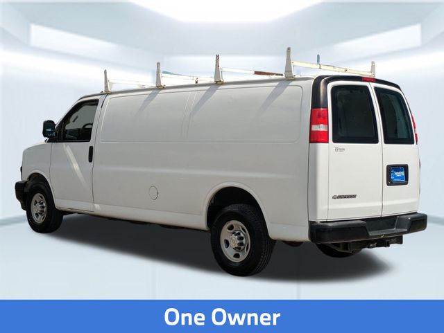 2020 Chevrolet Express 3500 Work Van photo 3