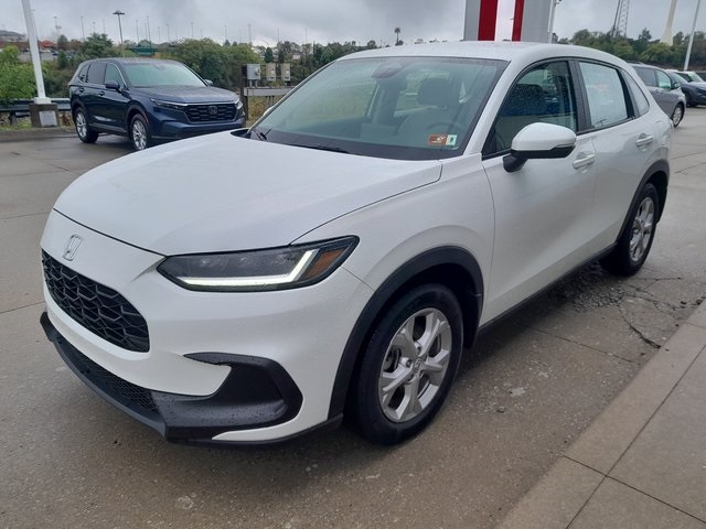 2023 Honda HR-V LX photo 3