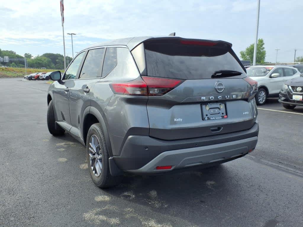 2023 Nissan Rogue S photo 5