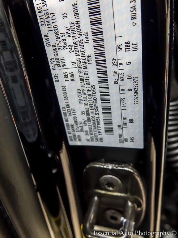 2025 FORD F-150 - Image 10