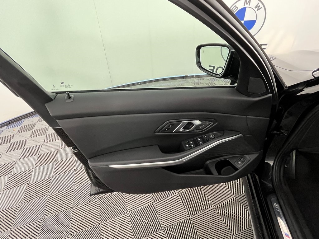 2024 Bmw 330i xDrive photo 25