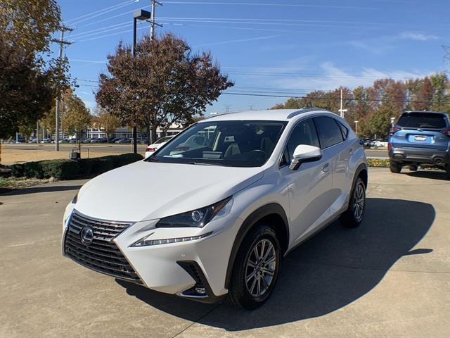 2020 Lexus NX Hybrid 300h's photo