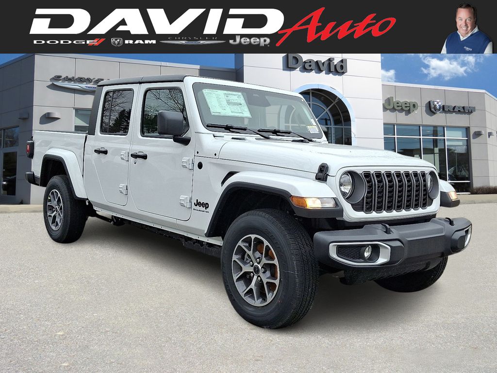 2026 Jeep Gladiator Sport S's photo