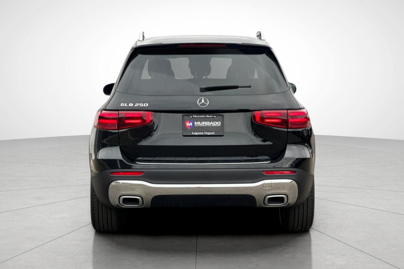 2025 Mercedes Benz GLB 250 photo 6