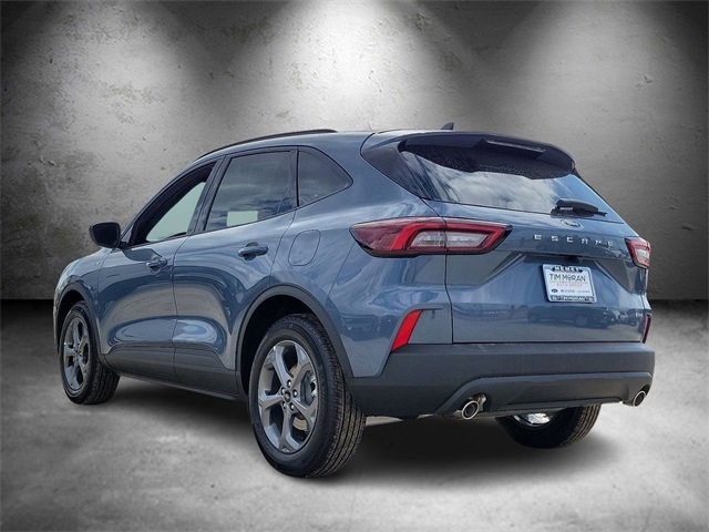 2025 Ford Escape ST-Line photo 4