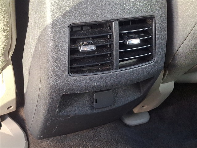 2014 Ford Edge SE photo 11