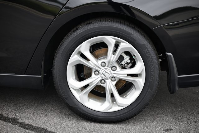 2024 Honda Accord LX photo 5