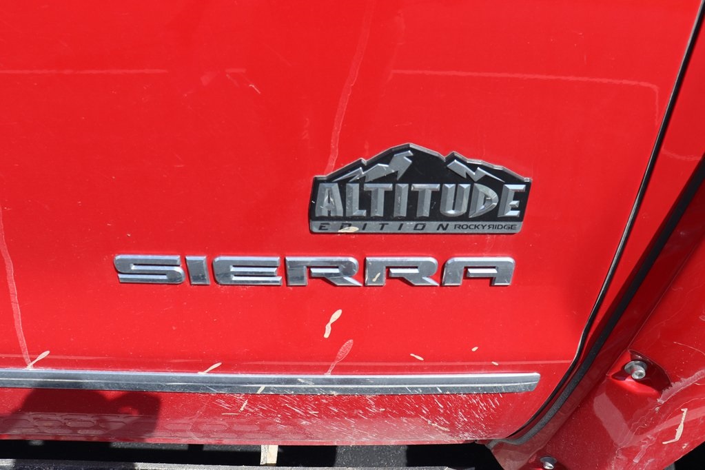 2018 Gmc Sierra 1500 SLT photo 4