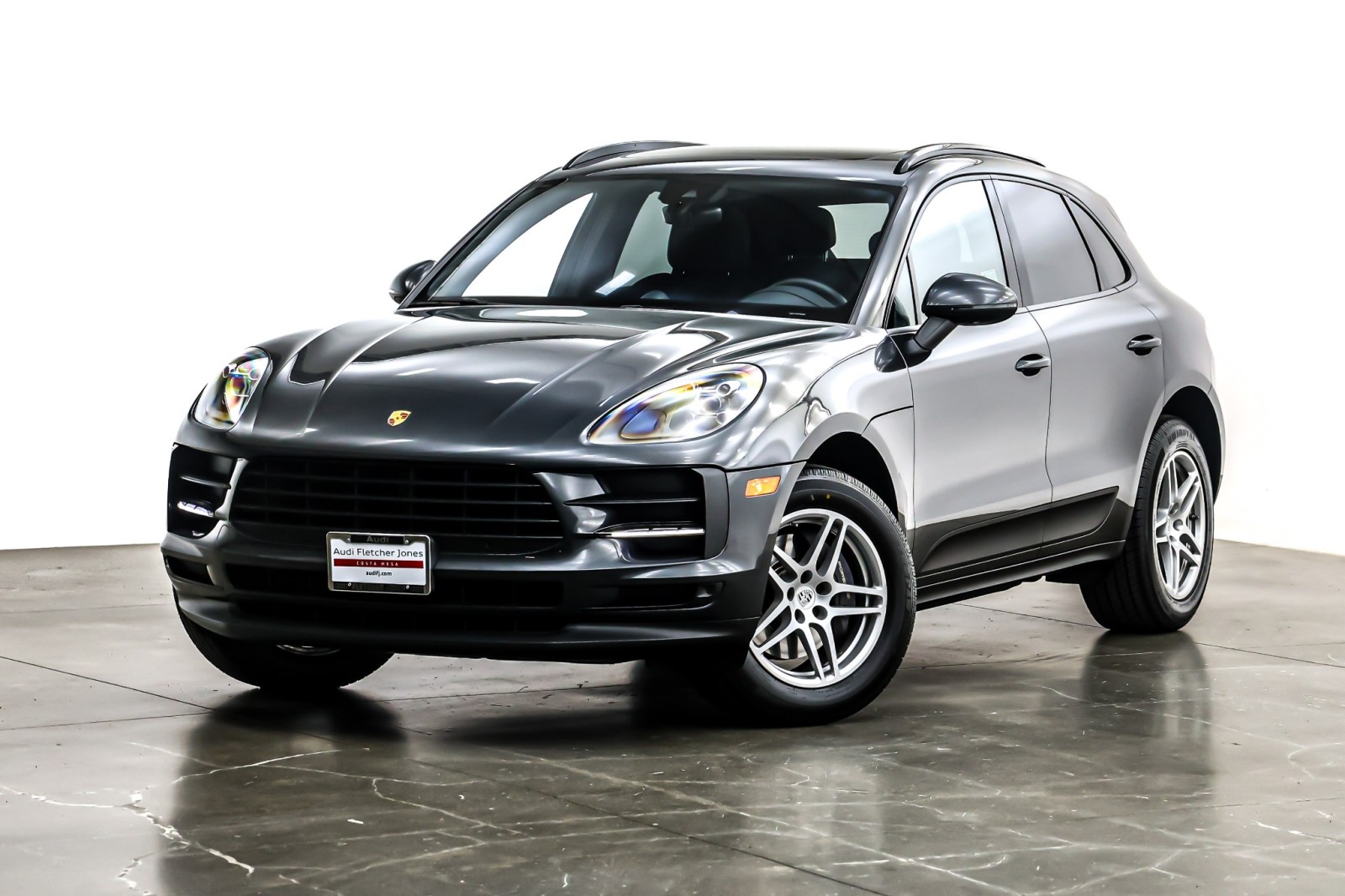 2021 Porsche Macan Base