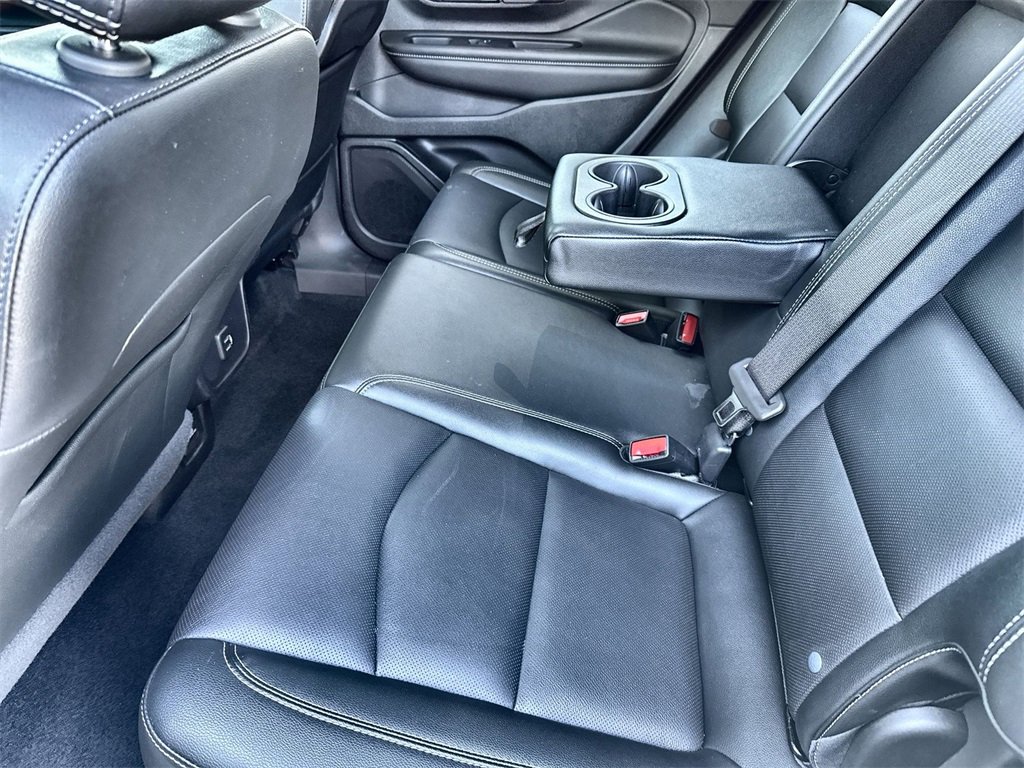 2024 Gmc Terrain SLT photo 14