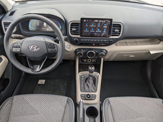 2025 Hyundai Venue SEL Limited photo 11