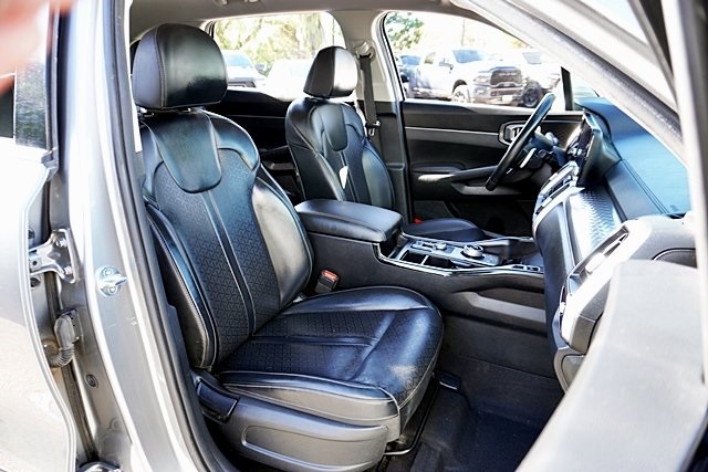 Used 2022 Gray Kia S image 11