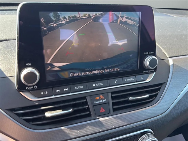 2023 Nissan Altima 2.5 SR photo 18