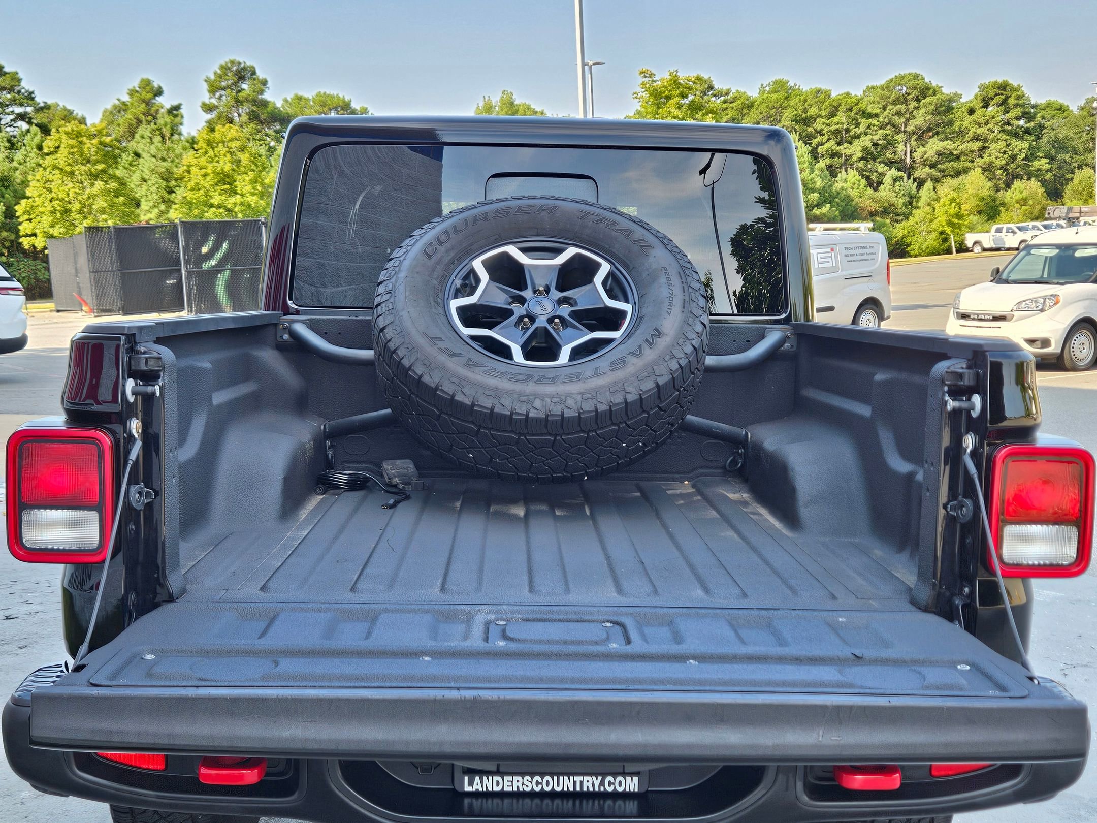 2020 Jeep Gladiator Rubicon photo 30
