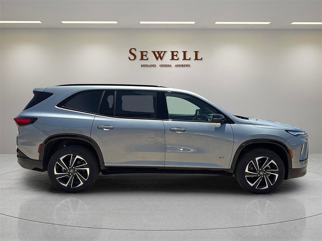2025 Buick Enclave Sport Touring photo 6