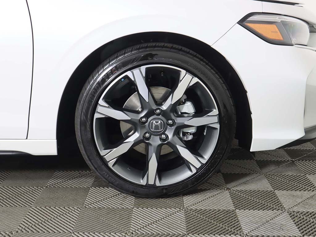 2026 Honda Civic Hybrid Sport Touring photo 13