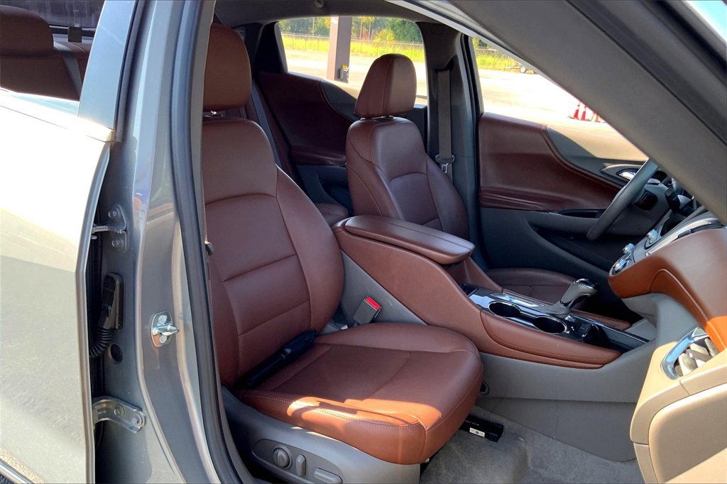 2018 Chevrolet Malibu 1LT photo 7