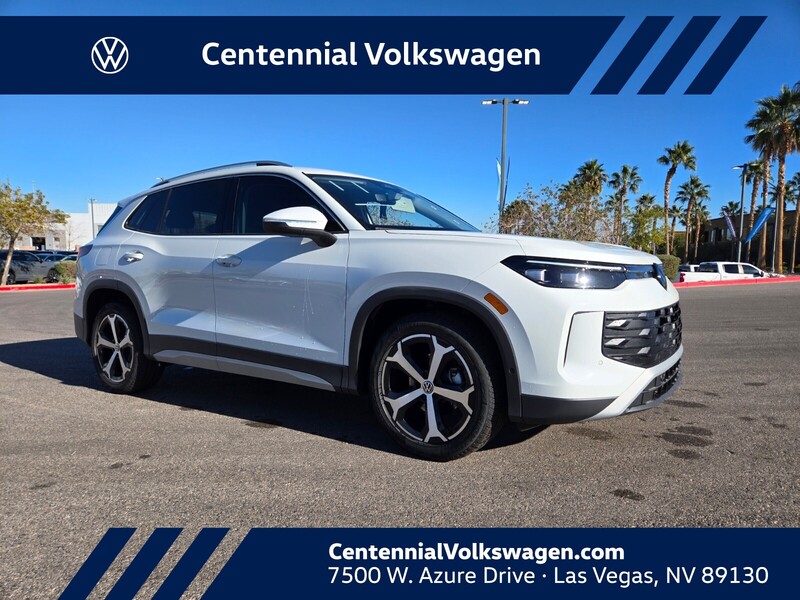 2026 Volkswagen Tiguan SE's photo