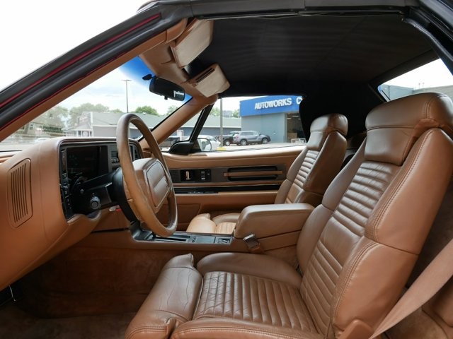 1990 Buick Reatta photo 9