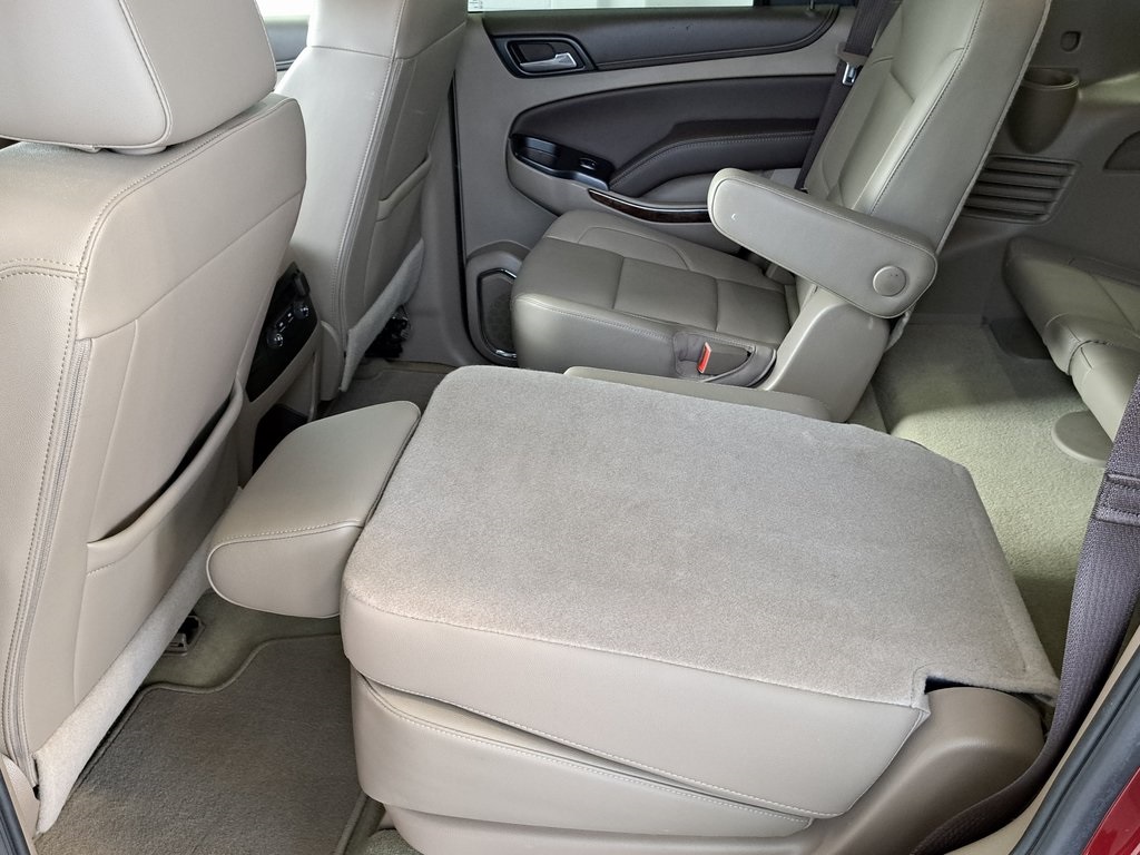 2017 Chevrolet Tahoe LT photo 29