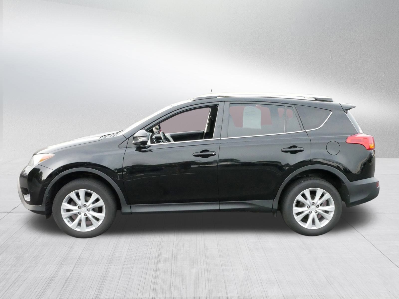 2014 Toyota RAV4 Limited photo 4