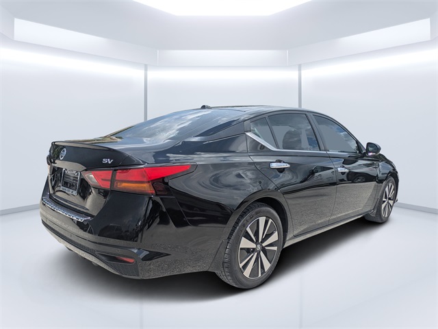 2022 Nissan Altima 2.5 SV photo 3