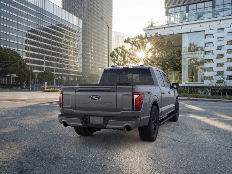 2025 Ford F-150 Lariat photo 9