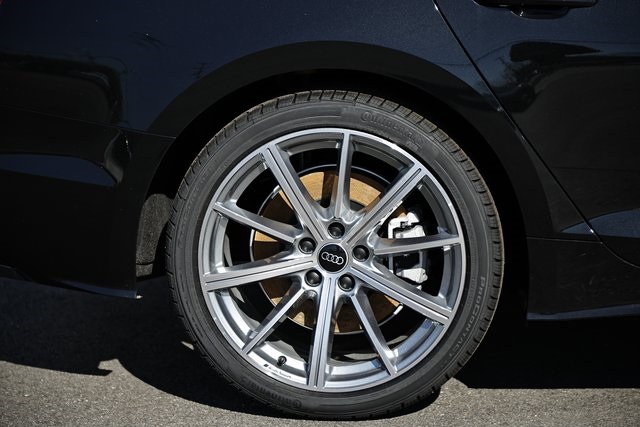 2025 Audi A5 45 S line Premium photo 4