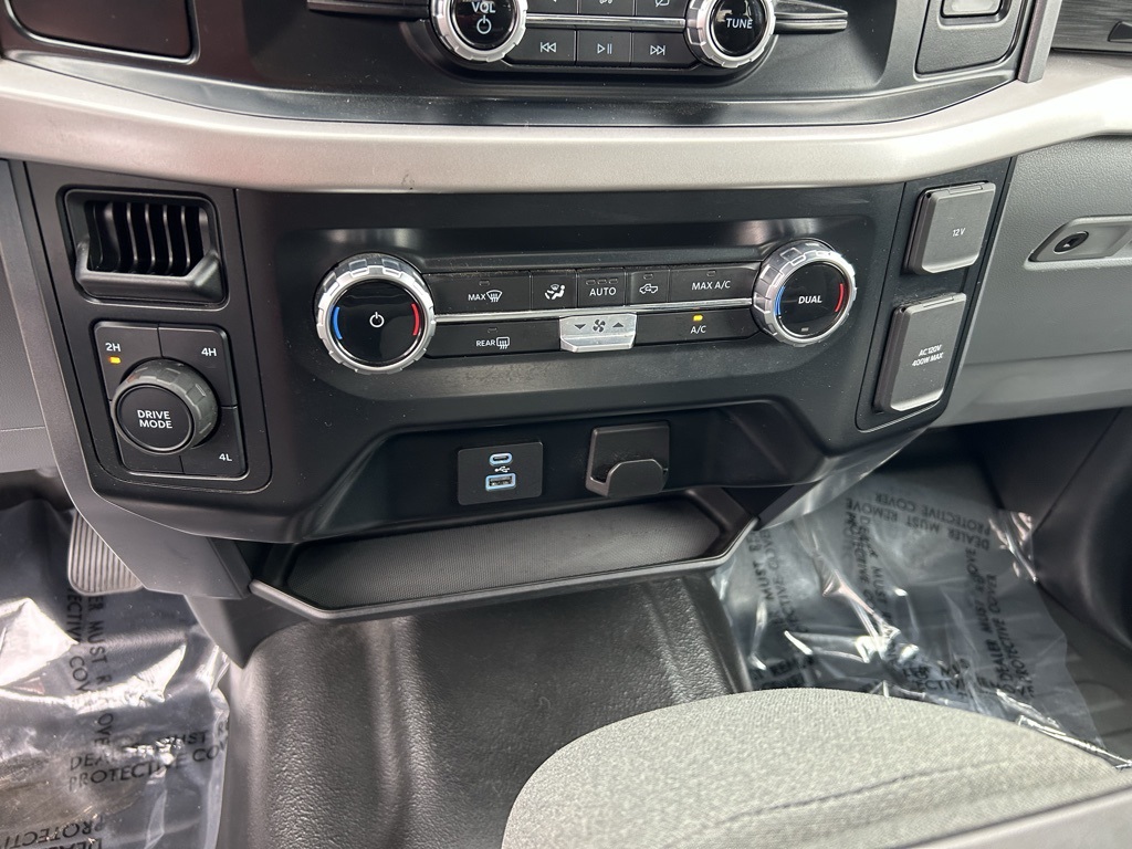 2023 Ford F-150 XLT photo 18