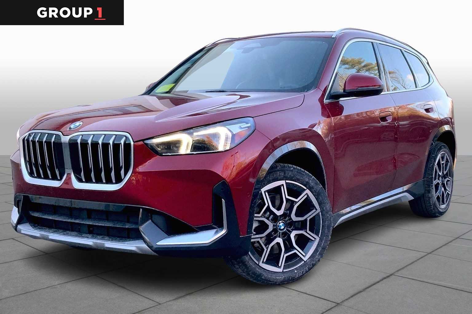 2026 BMW X1 28i's photo