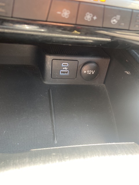 2022 Ford Escape SE photo 24