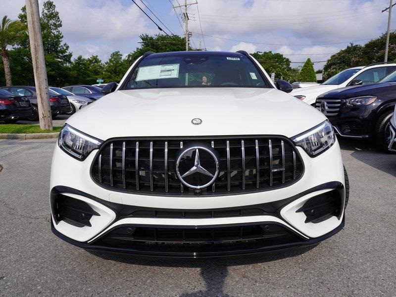 2024 Mercedes Benz GLC AMG 43 4MATIC photo 2