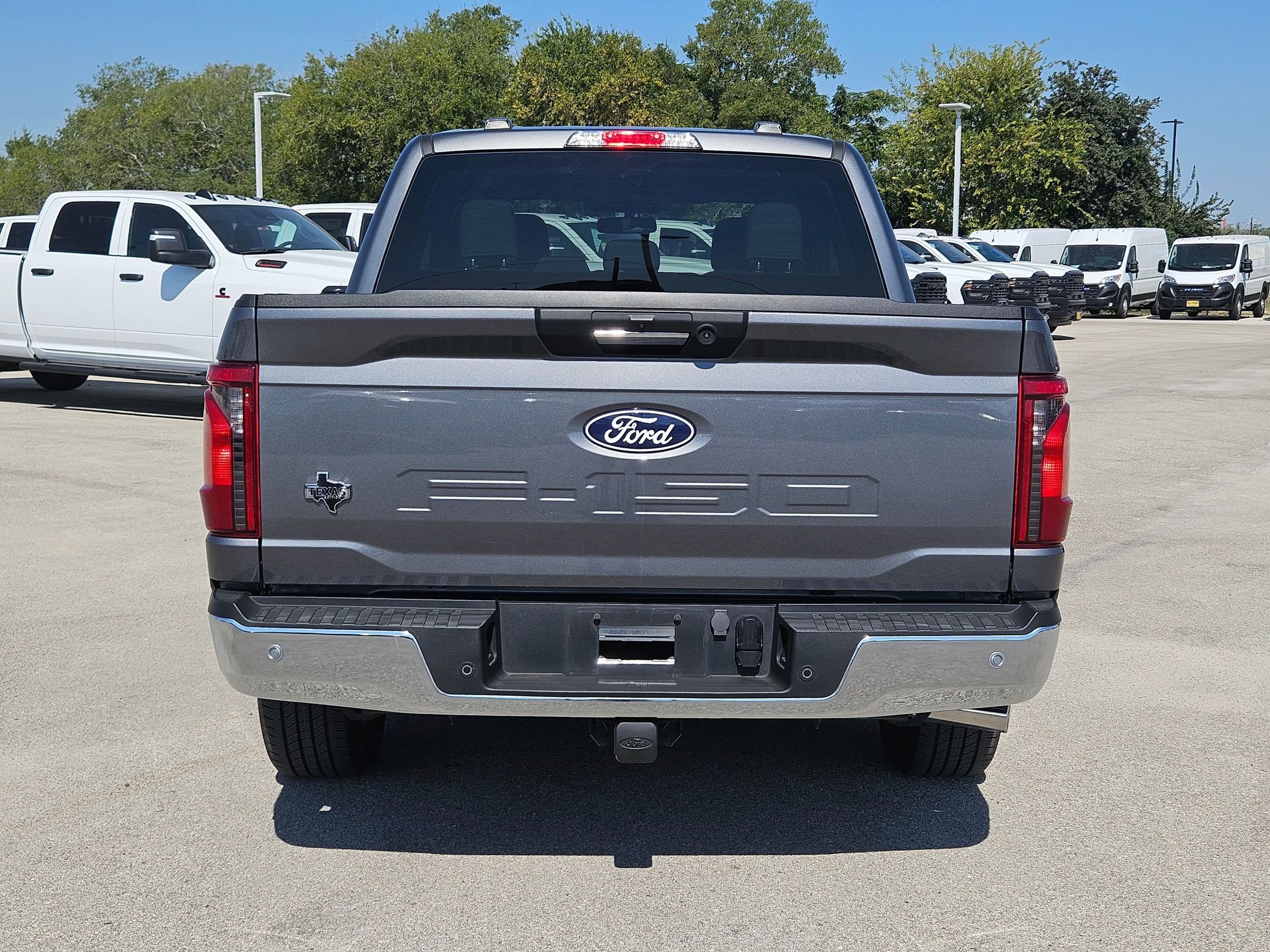 2024 Ford F-150 XLT photo 4