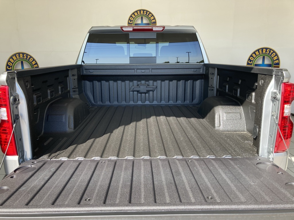 2026 Chevrolet Silverado 1500 LT photo 21