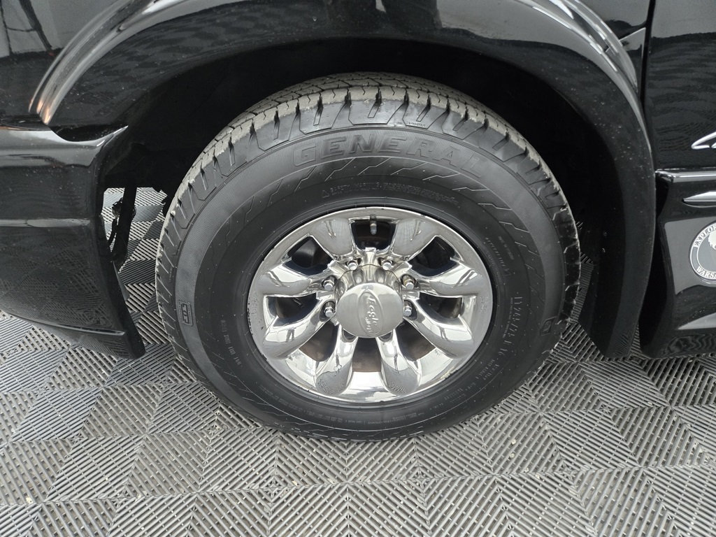 2019 Chevrolet Express Conversion Van photo 8
