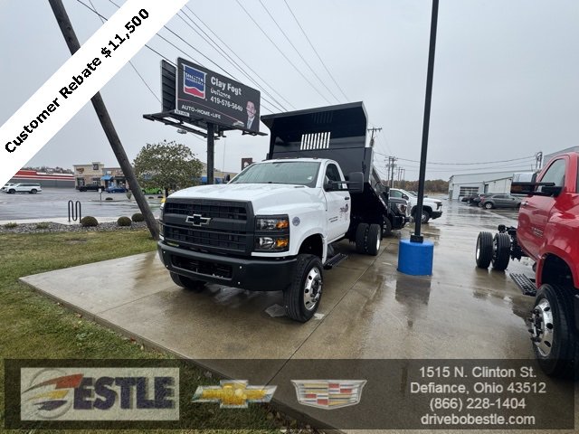 2024 Chevrolet Silverado 4500 Medium Duty Chassis Cab Work Truck's photo