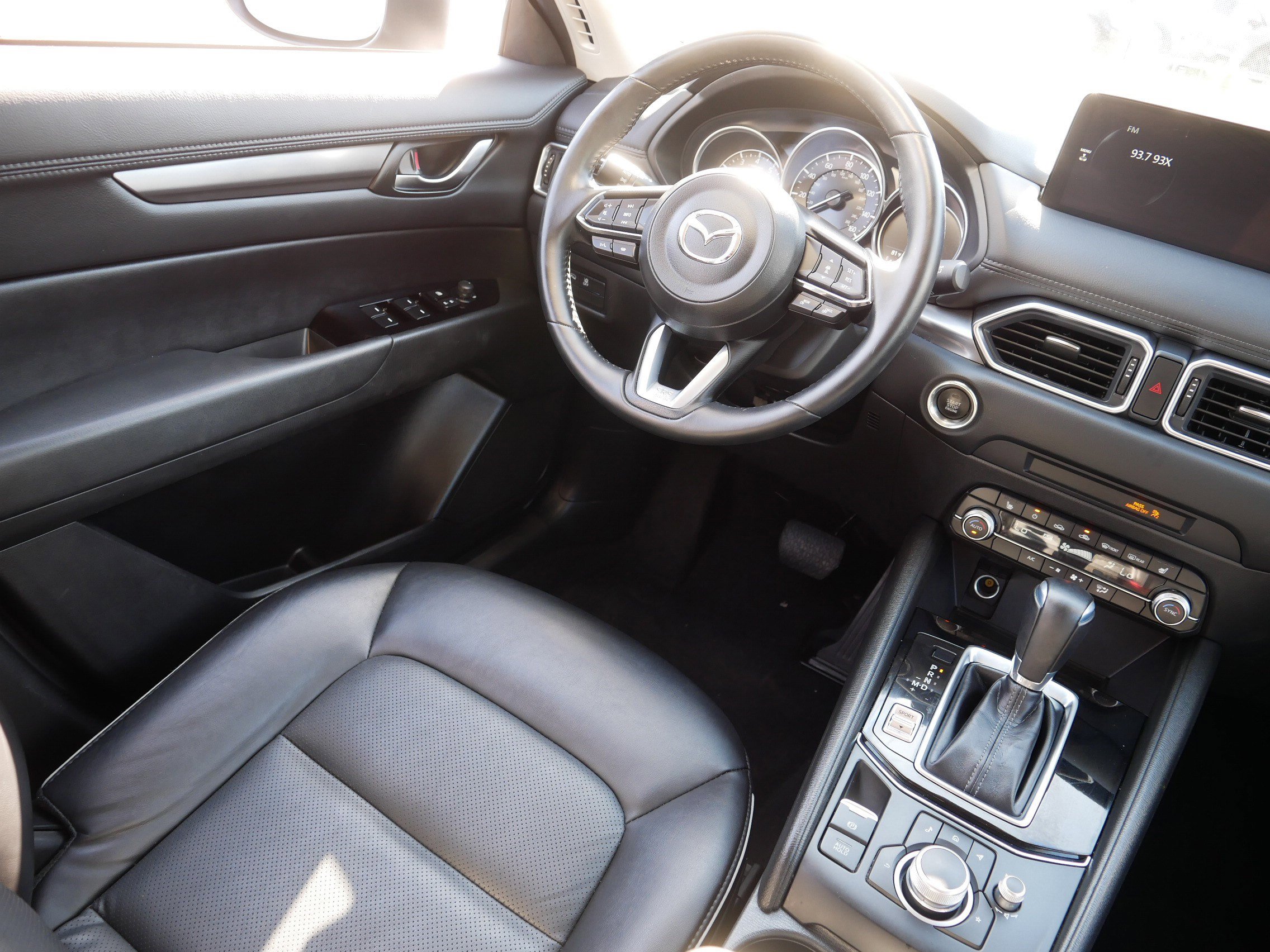 2024 Mazda CX-5 2.5 Select photo 9