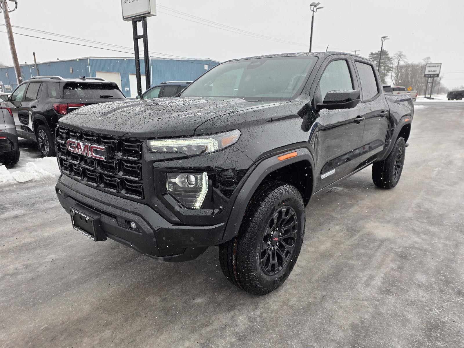 2026 GMC Canyon Elevation's photo